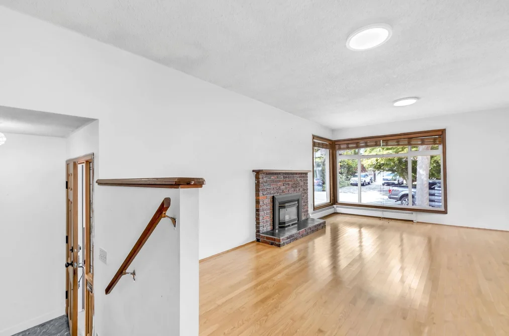 12881 CARLUKE CRESCENT, Surrey BC V3V 6Y9, Surrey BC — Residential for Sale - Photo 6