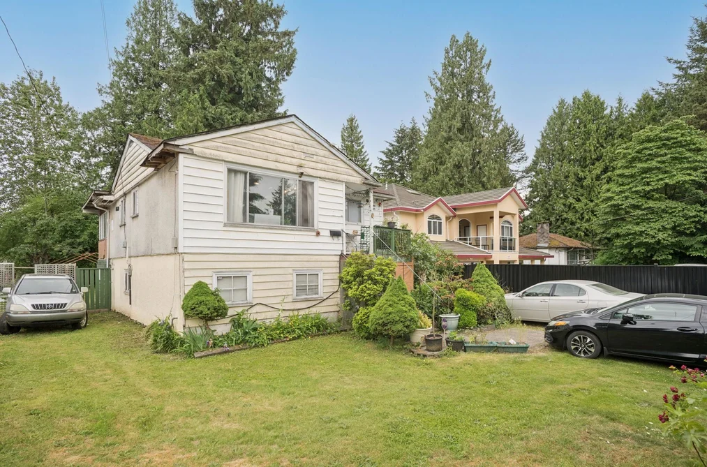 12882 100 AVENUE, Surrey BC V3T 1G5, Surrey BC — Residential for Sale - Photo 2