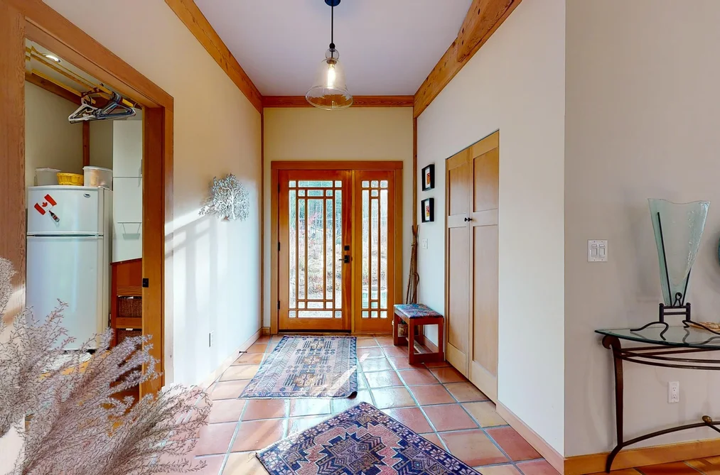 12895-12899 SUNSHINE COAST HIGHWAY, Madeira Park BC V0N 2H1, Madeira Park BC — Residential for Sale - Photo 3