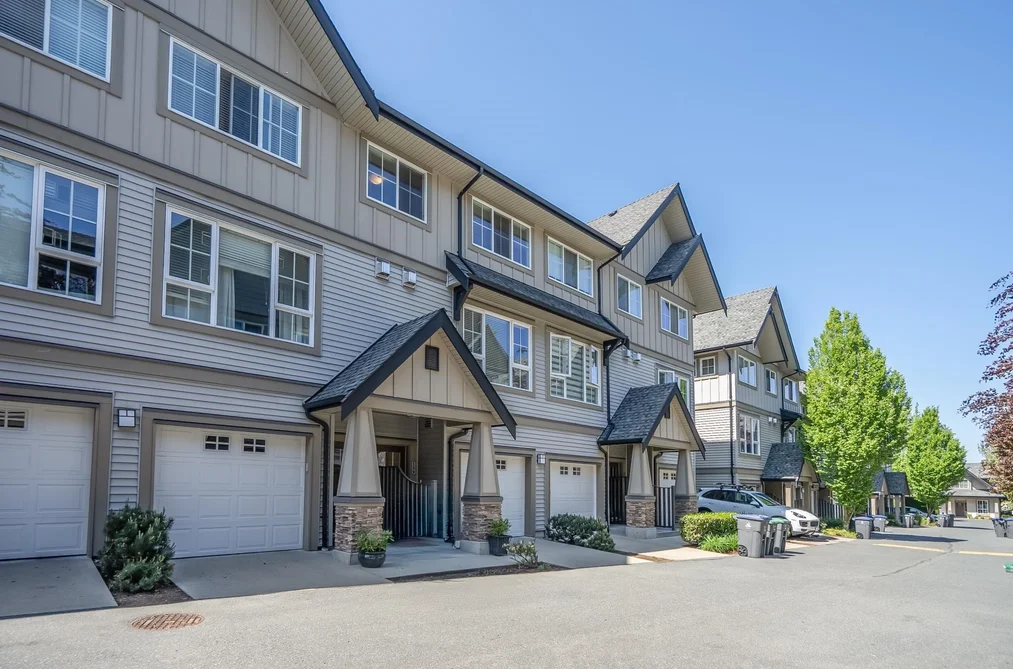 Townhouse for sale at 129 2501 161 A Street Surrey British Columbia - MLS: R3117810