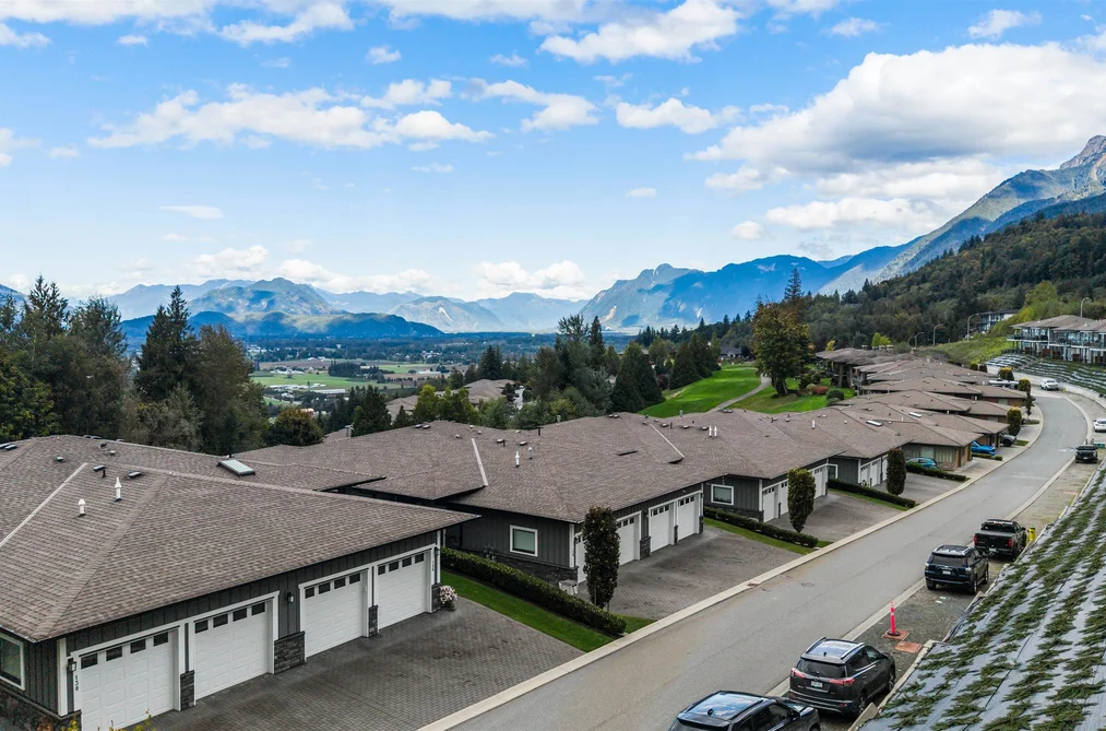 129 51096 FALLS COURT, Chilliwack BC V4Z 1K7, Chilliwack BC — Residential for Sale - Photo 2
