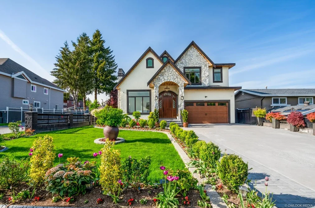 House for sale at 12901 92a Avenue Surrey British Columbia - MLS: R3153961