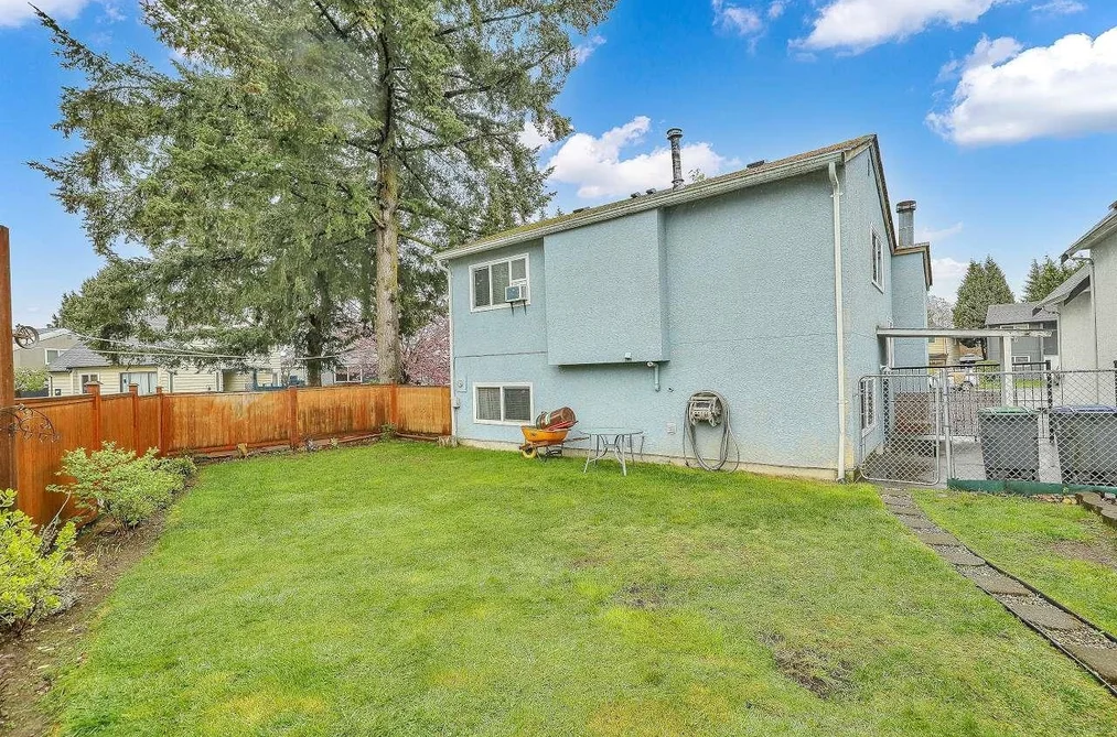 12902 72A AVENUE, Surrey BC V3W 6Z2, Surrey BC — Residential for Sale - Photo 3