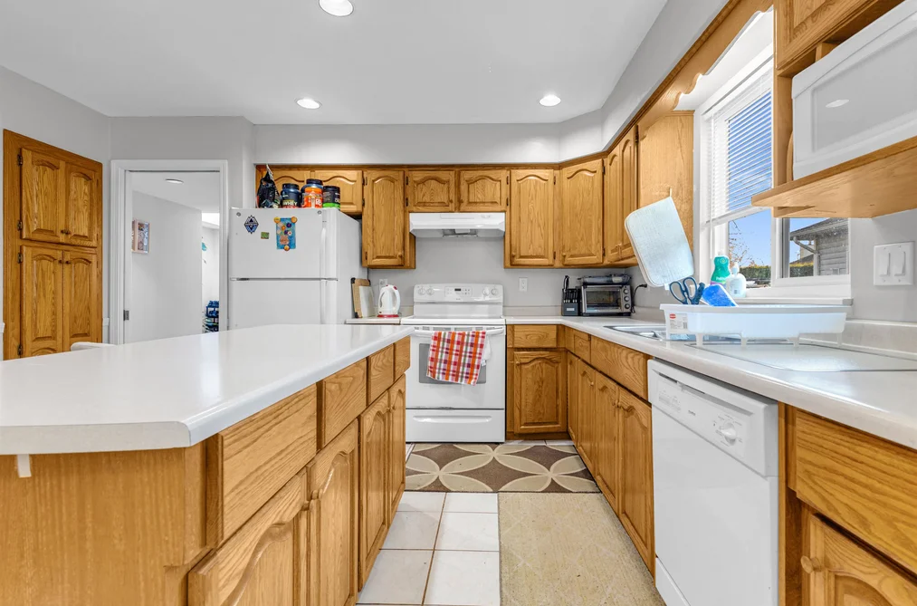 12905 65 AVENUE, Surrey BC V3W 9H4, Surrey BC — Residential for Sale - Photo 6
