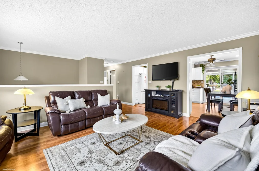 12905 99 AVENUE, Surrey, BC — Residential for Sale — Photo 8 of 40