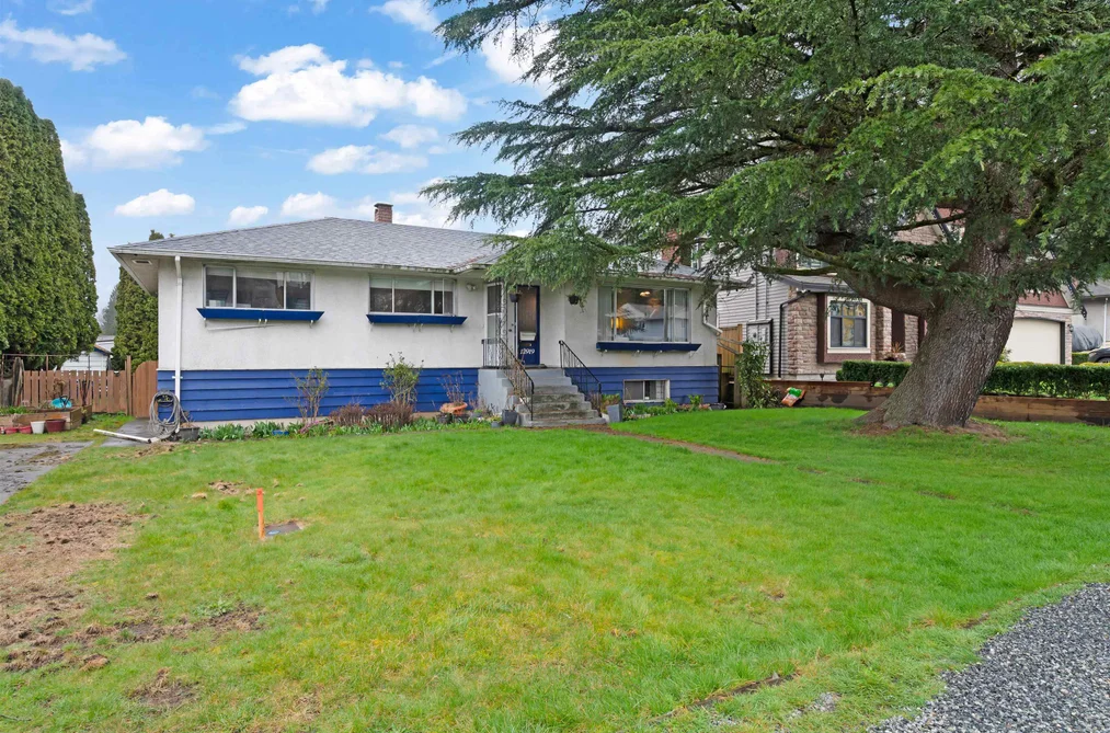 12919 98A AVENUE, Surrey BC V3T 1C3, Surrey BC — Residential for Sale - Photo 2