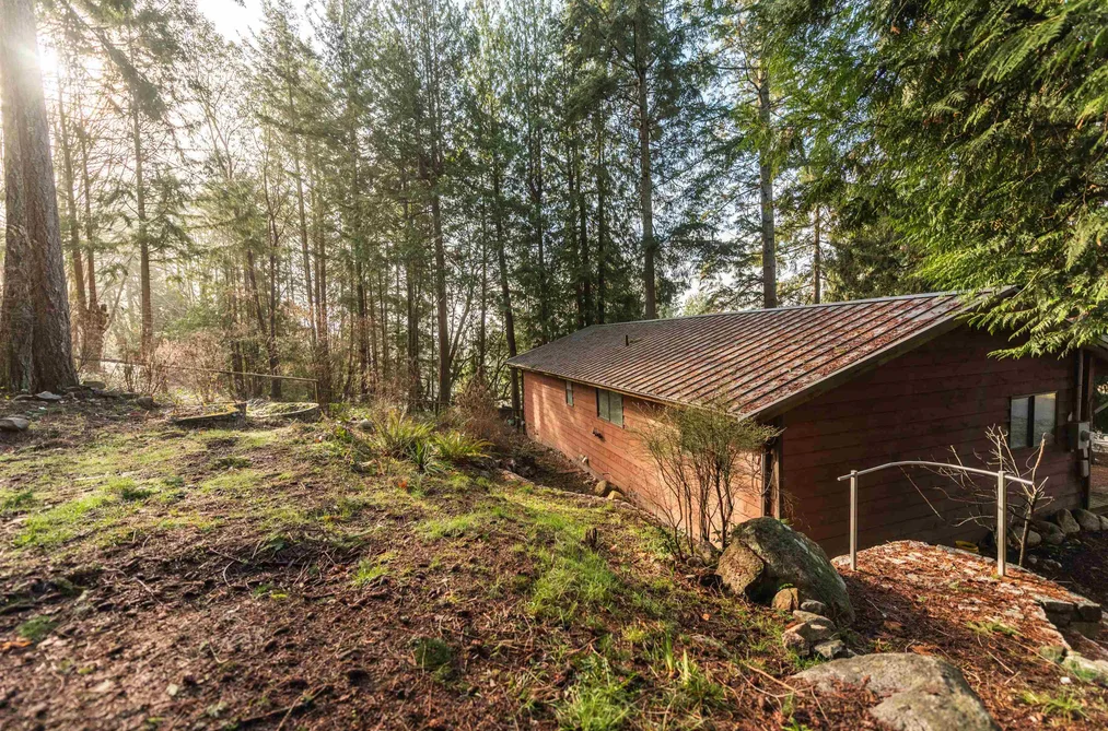 12928 JESSE ROAD, Madeira Park BC V0N 2H1, Madeira Park BC — Residential for Sale - Photo 3
