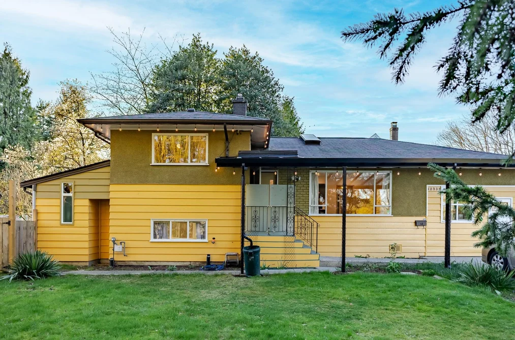 House for sale at 12930 Old Yale Road Surrey British Columbia - MLS: R3102753