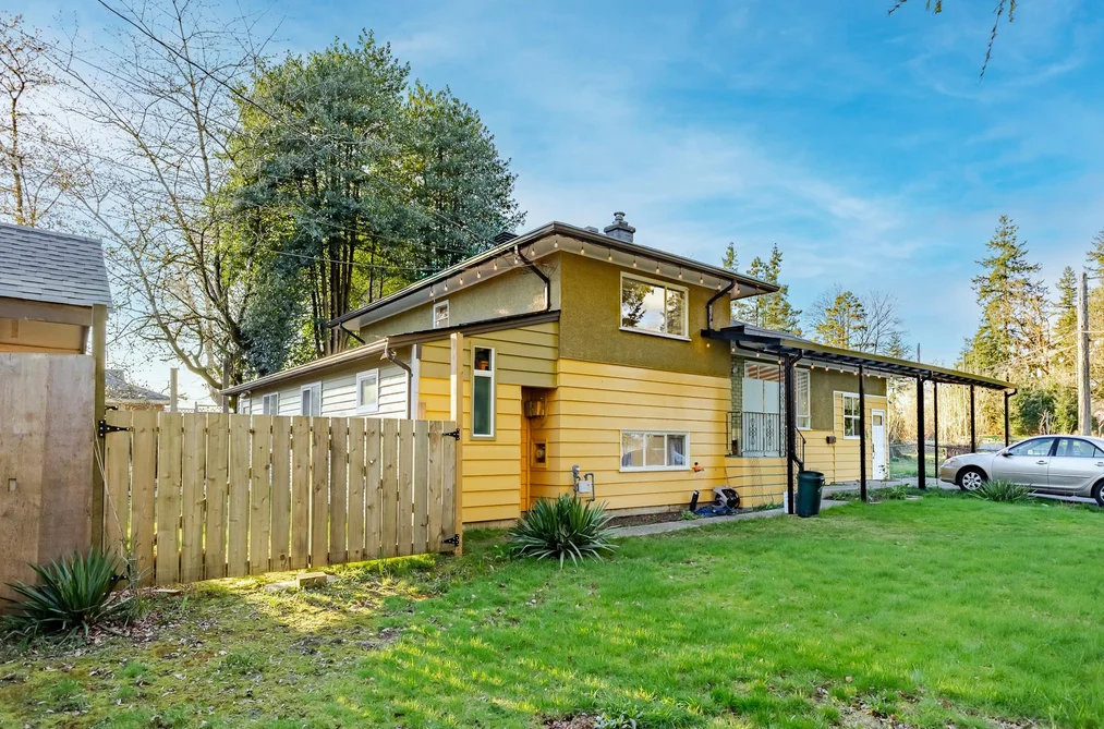12930 OLD YALE ROAD, Surrey BC V3T 3B7, Surrey BC — Residential for Sale - Photo 2