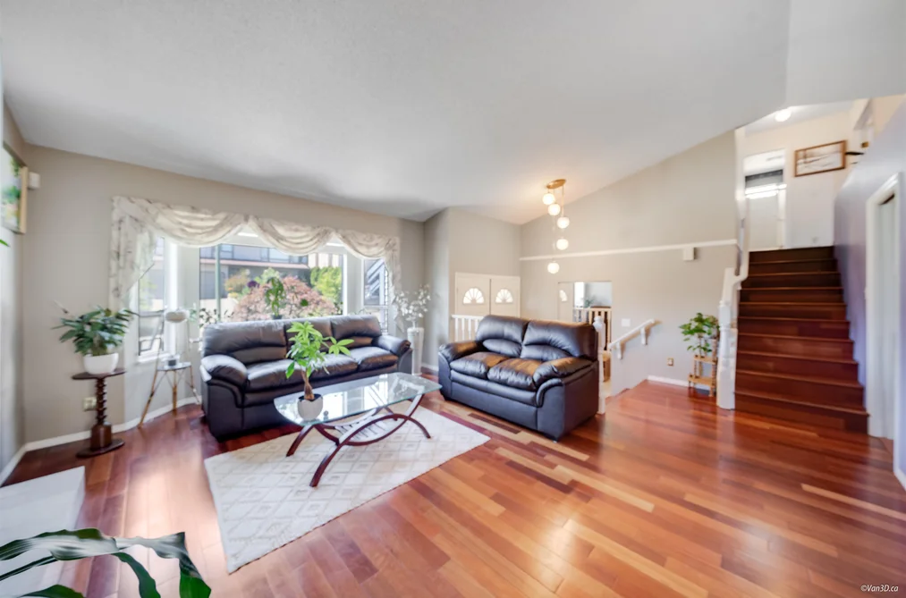 1295 DAIMLER STREET, Coquitlam BC V3B 6P5, Coquitlam BC — Residential for Sale - Photo 2