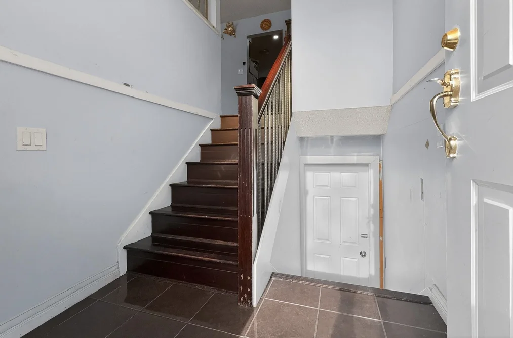 12959 CARLUKE CRESCENT, Surrey BC V3V 6R5, Surrey BC — Residential for Sale - Photo 4