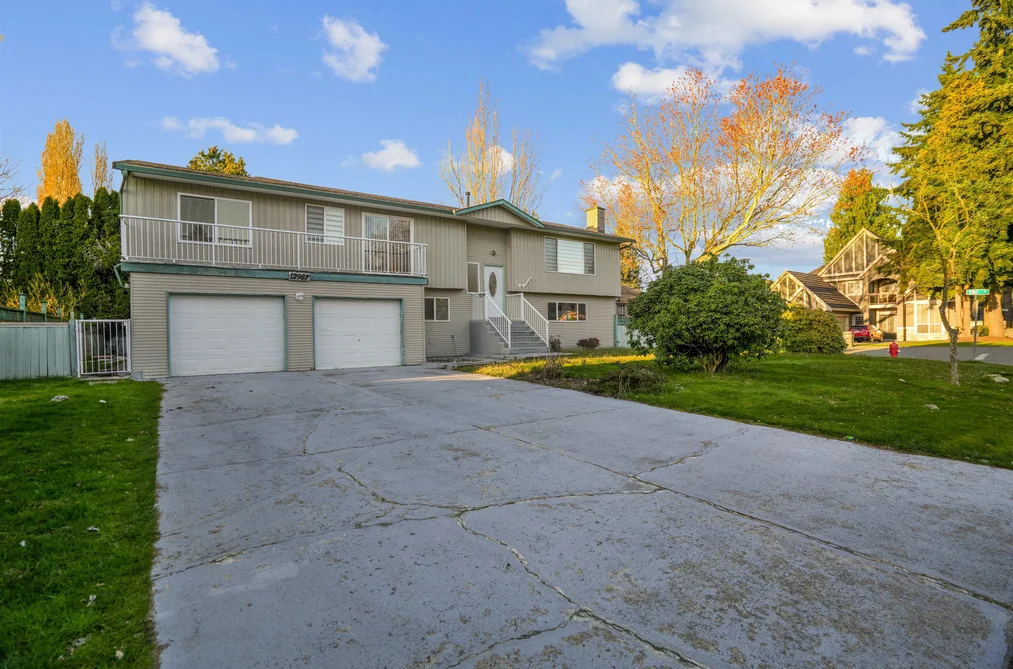 House for sale at 12987 62 Avenue Avenue Surrey British Columbia - MLS: R3110544