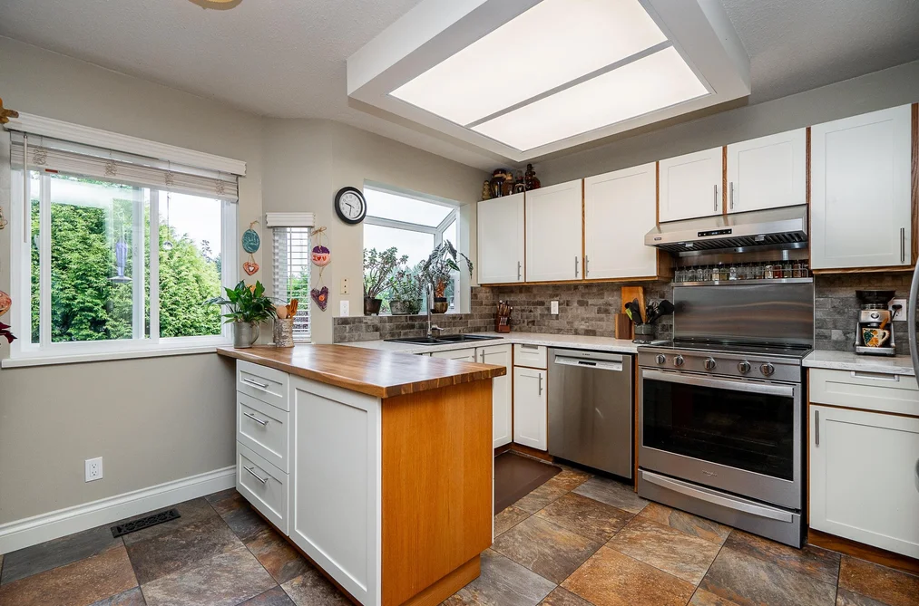 1299 JORDAN STREET, Coquitlam, BC — Residential for Sale — Photo 11 of 40