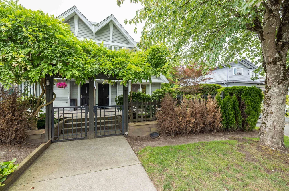 13 1203 MADISON AVENUE, Burnaby BC V5C 6R9, Burnaby BC — Residential for Sale - Photo 2