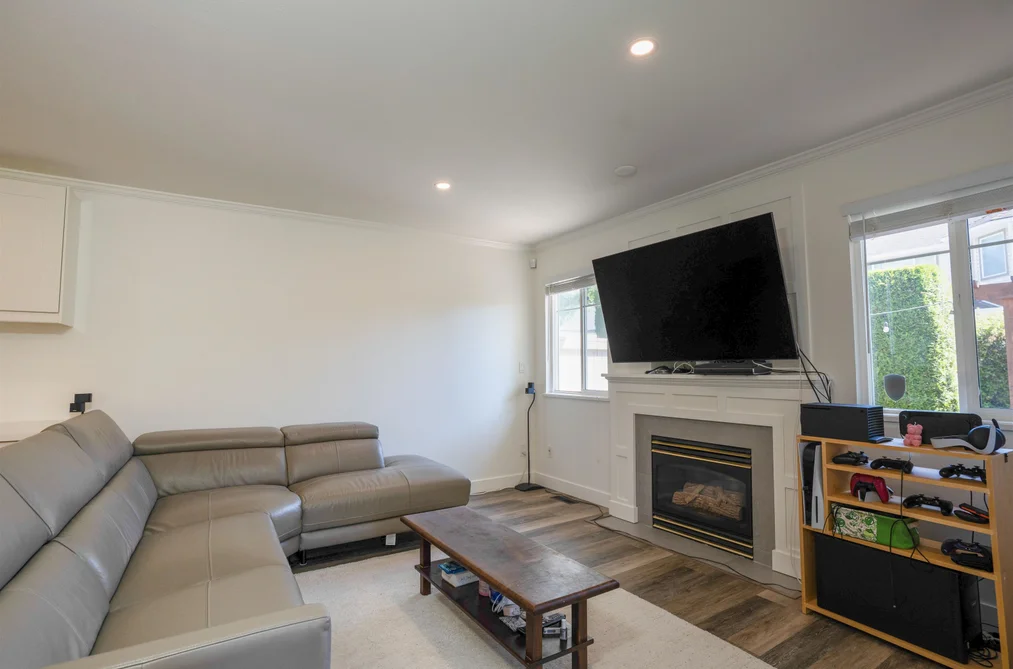 13 12038 62 AVENUE, Surrey BC V3X 3L2, Surrey BC — Residential for Sale — Photo 4 of 27