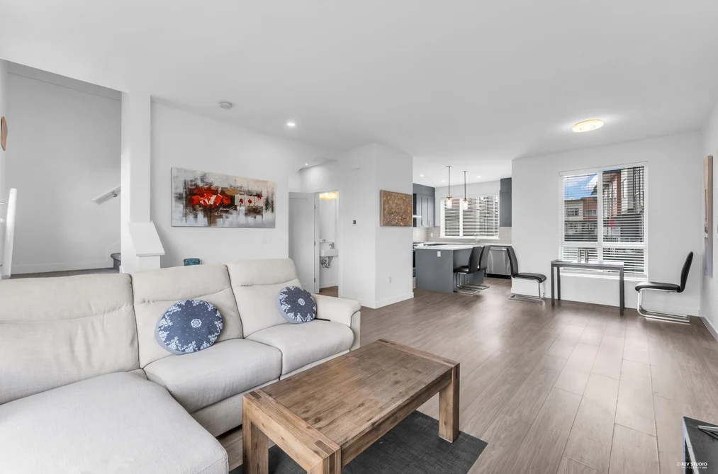 Townhouse for sale at 13 18887 72a Avenue Surrey British Columbia - MLS: R3113659
