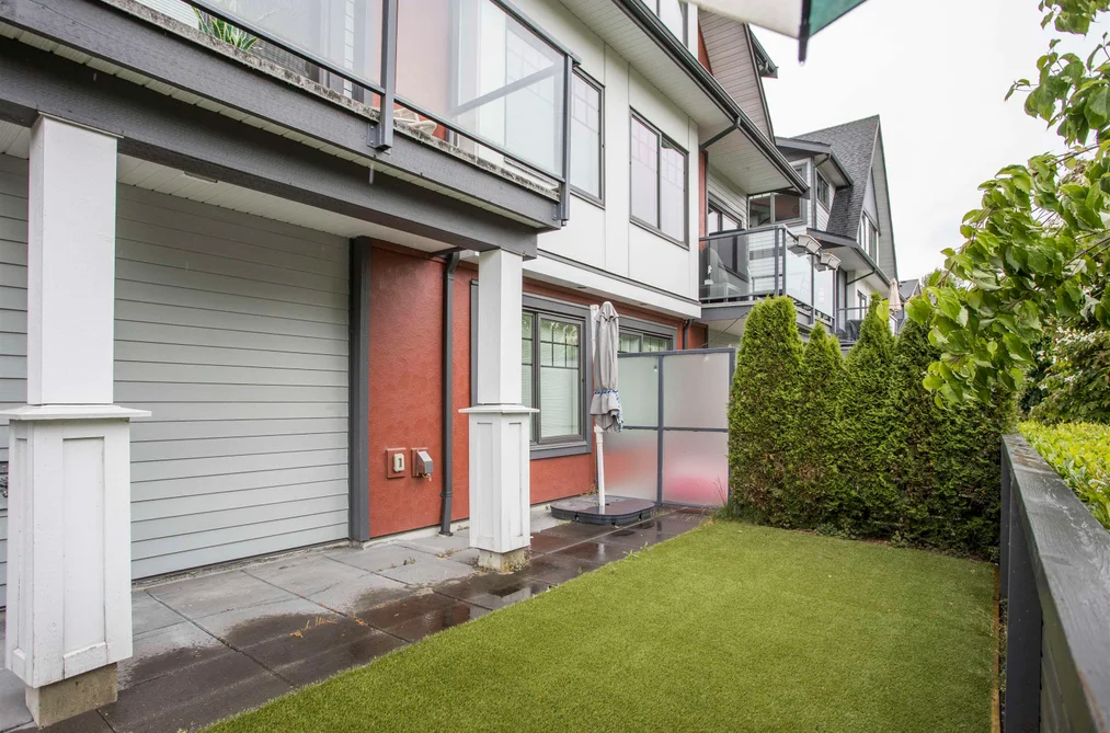 13 19451 SUTTON AVENUE, Pitt Meadows BC V3Y 0G6, Pitt Meadows BC — Residential for Sale - Photo 2