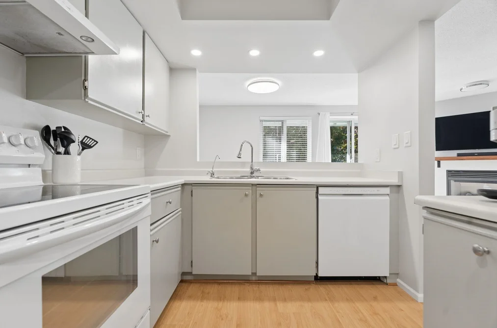 13 - 1949 W 8th Avenue, Vancouver, BC - MLS: R3178949 - Photo 11