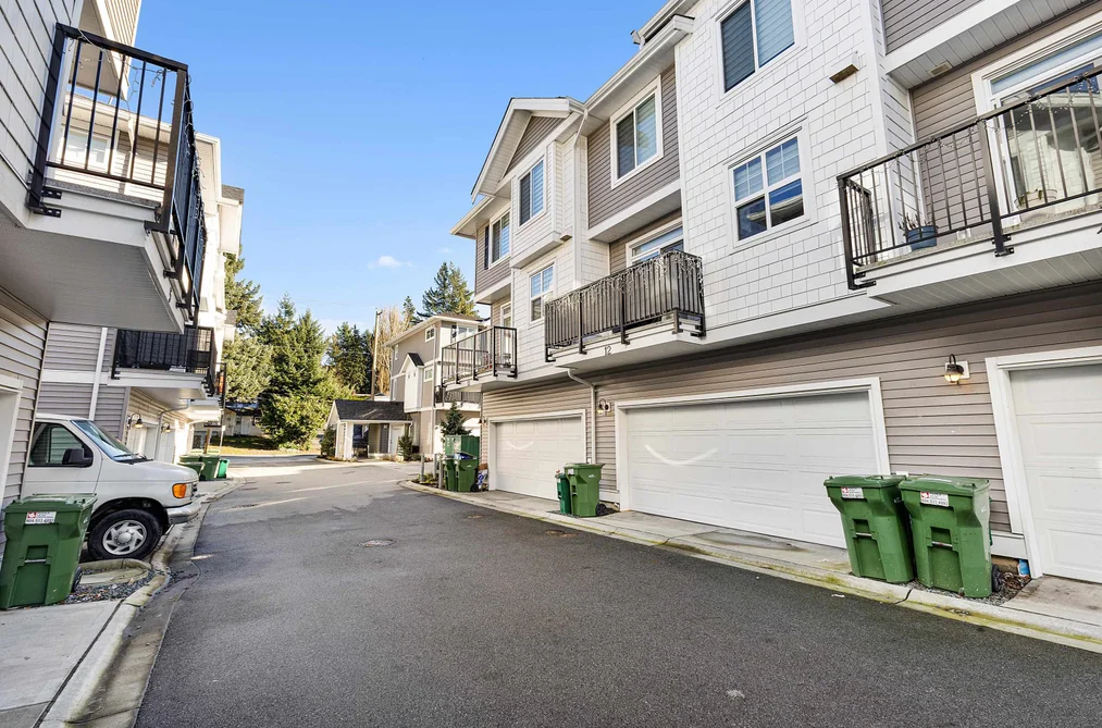 13 2033 MCKENZIE ROAD, Abbotsford BC V2S 3Z6, Abbotsford BC — Residential for Sale - Photo 2