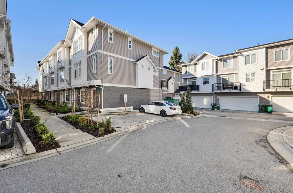 13 2033 MCKENZIE ROAD, Abbotsford BC V2S 3Z6, Abbotsford BC — Residential for Sale - Photo 3