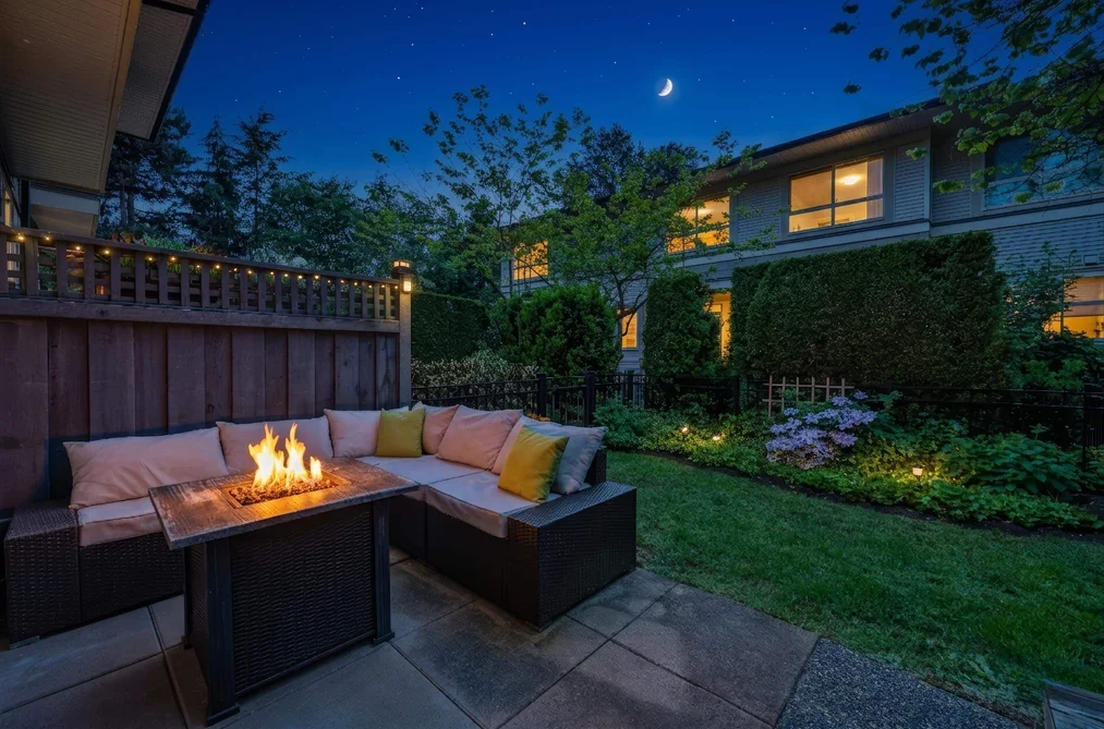 Townhouse for sale at 13 301 Klahanie Drive Port Moody British Columbia - MLS: R3126498