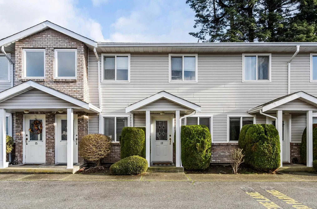 Townhouse for sale at 13 46735 Yale Road Chilliwack British Columbia - MLS: R3074448