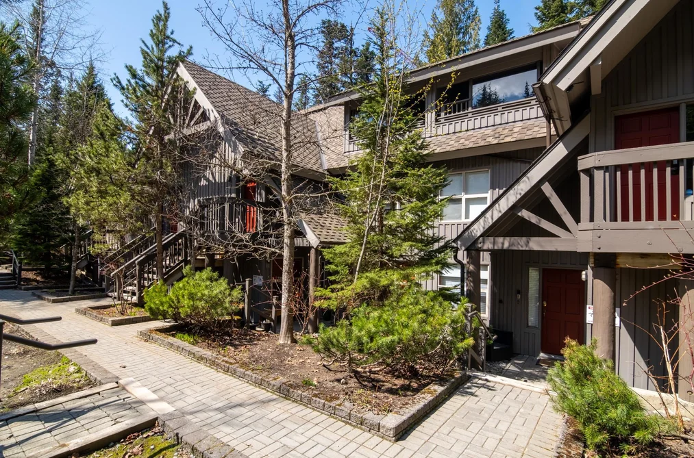 Townhouse for sale at 13 4890 Painted Cliff Road Whistler British Columbia - MLS: R3065641