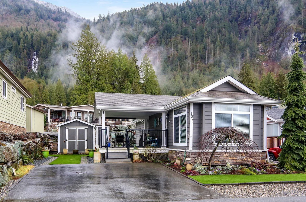 Manufactured On Land for sale at 13 53480 Bridal Falls Road Rosedale British Columbia - MLS: R3095416