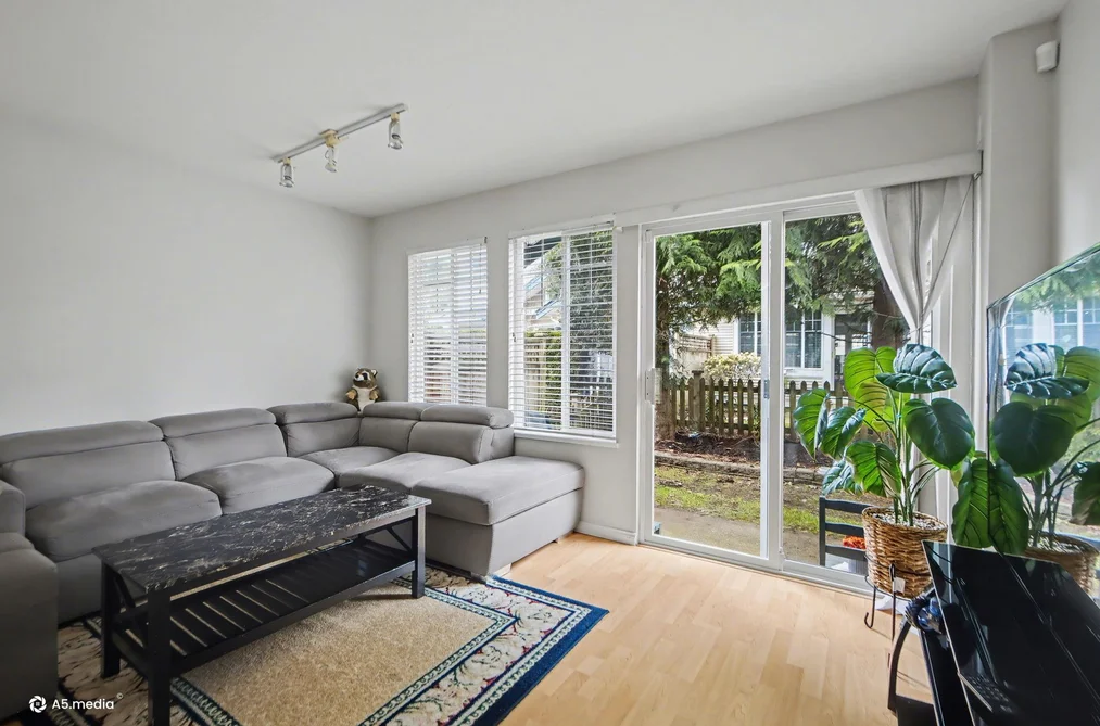 13 6533 121 STREET, Surrey BC V3W 1M5, Surrey BC — Residential for Sale - Photo 2