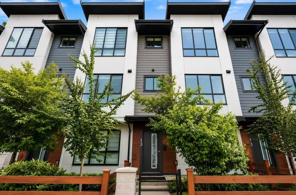 Townhouse for sale at 13 7177 194 A Street Surrey British Columbia - MLS: R3141546