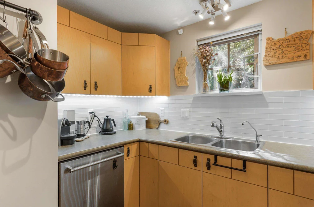 13 7488 SOUTHWYNDE AVENUE, Burnaby BC V3N 5C6, Burnaby BC — Residential for Sale — Photo 13 of 26