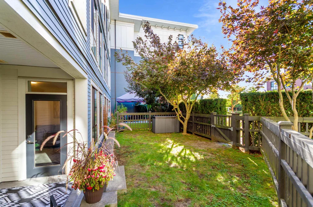 130 15168 33 AVENUE, Surrey BC V3Z 0N7, Surrey BC — Residential for Sale - Photo 2