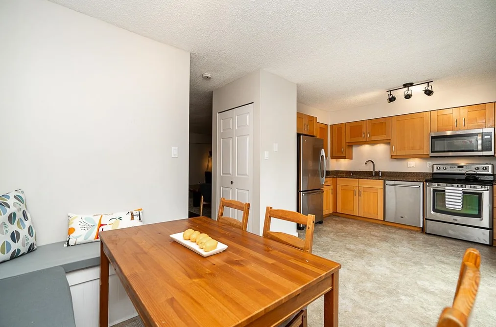 130 9061 HORNE STREET, Burnaby, BC — Residential for Sale — Photo 12 of 39