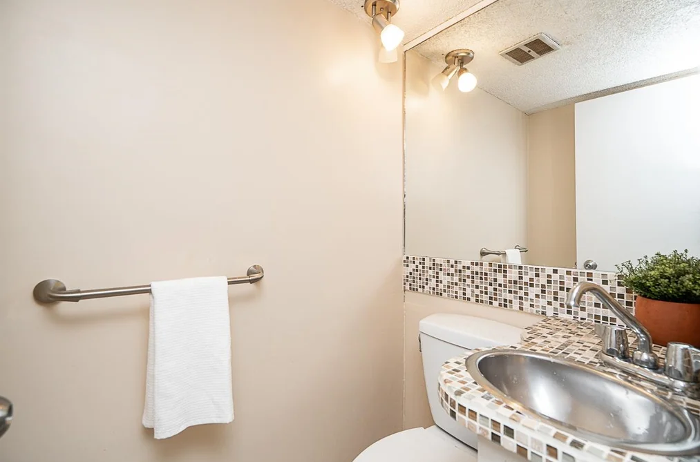 130 9061 HORNE STREET, Burnaby, BC — Residential for Sale — Photo 33 of 39