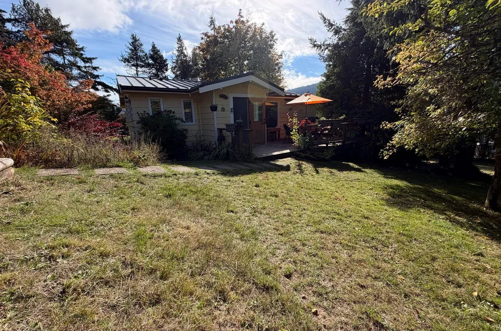 130 Booth Canal Rd, Salt Spring Island, BC - MLS: R3173603