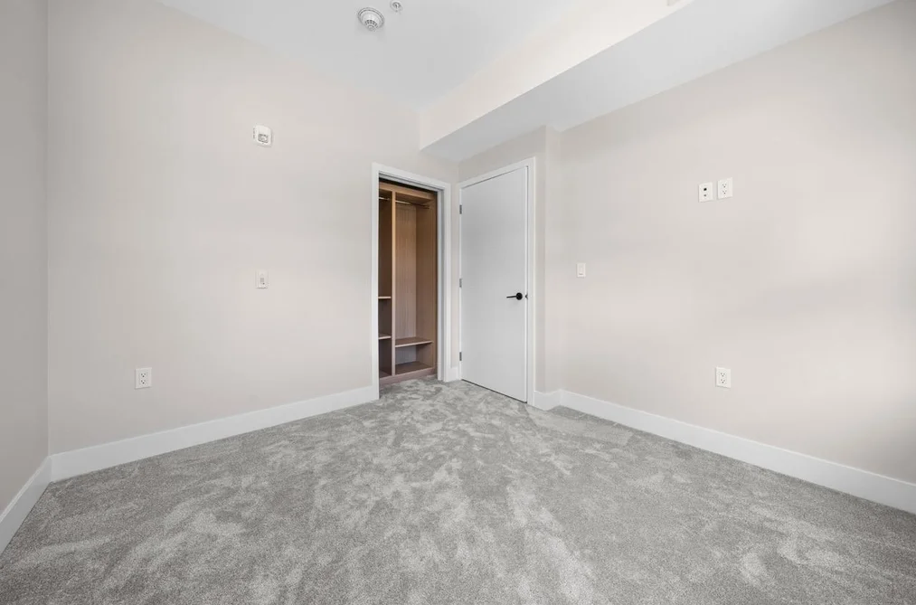 130 W WOODSTOCK AVENUE, Vancouver BC V5Y 0P4, Vancouver BC — Residential for Sale — Photo 13 of 25