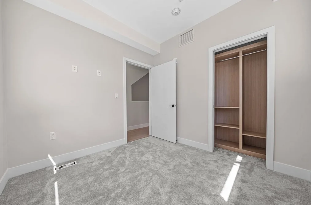 130 W WOODSTOCK AVENUE, Vancouver BC V5Y 0P4, Vancouver BC — Residential for Sale — Photo 16 of 25