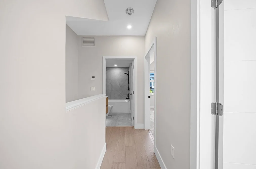 130 W WOODSTOCK AVENUE, Vancouver BC V5Y 0P4, Vancouver BC — Residential for Sale — Photo 17 of 25