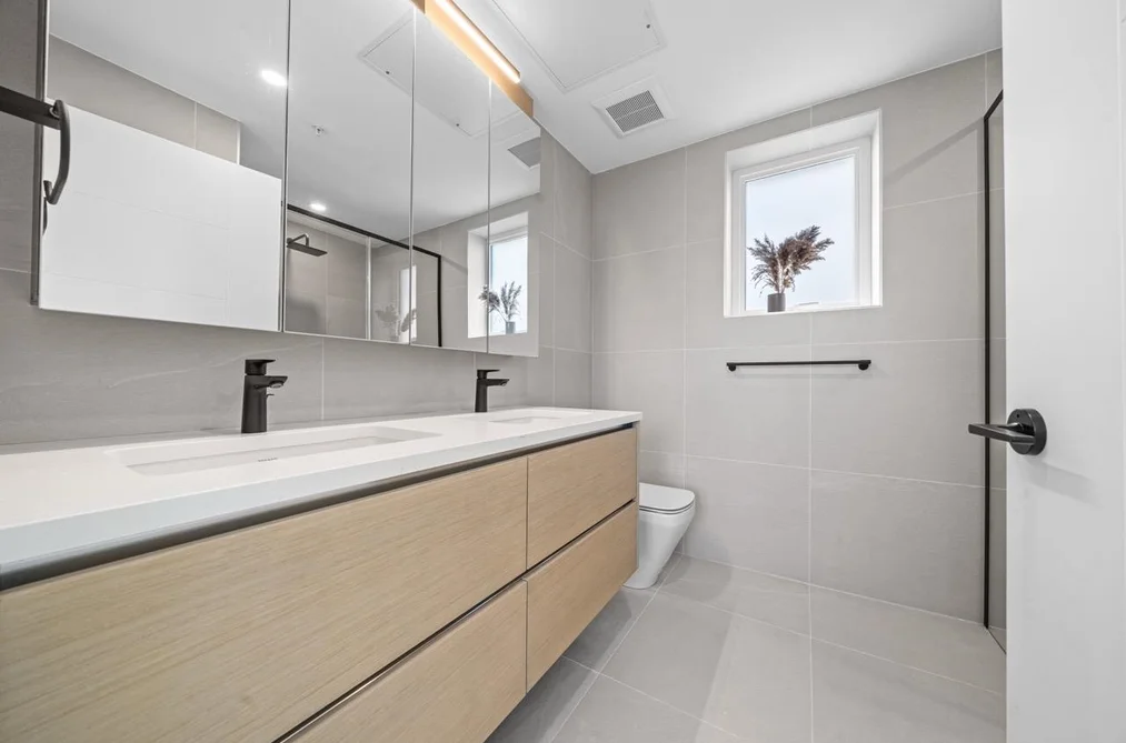 130 W WOODSTOCK AVENUE, Vancouver BC V5Y 0P4, Vancouver BC — Residential for Sale — Photo 22 of 25