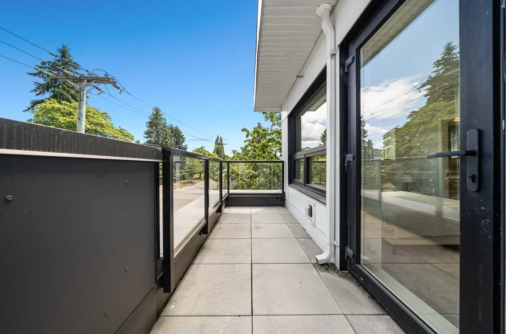 130 W WOODSTOCK AVENUE, Vancouver BC V5Y 0P4, Vancouver BC — Residential for Sale — Photo 24 of 25