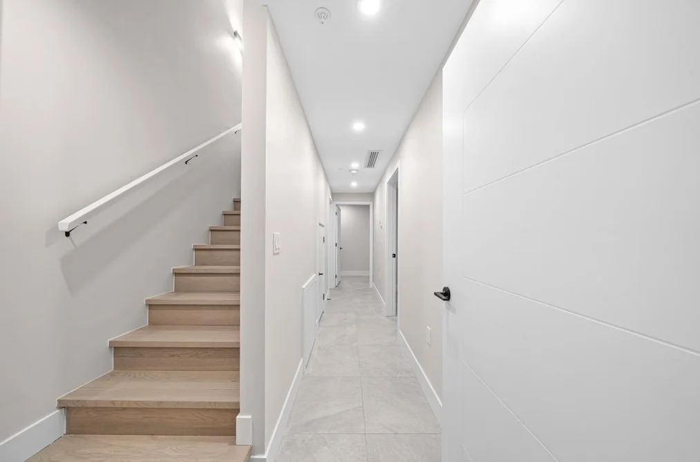 130 W WOODSTOCK AVENUE, Vancouver BC V5Y 0P4, Vancouver BC — Residential for Sale — Photo 7 of 25