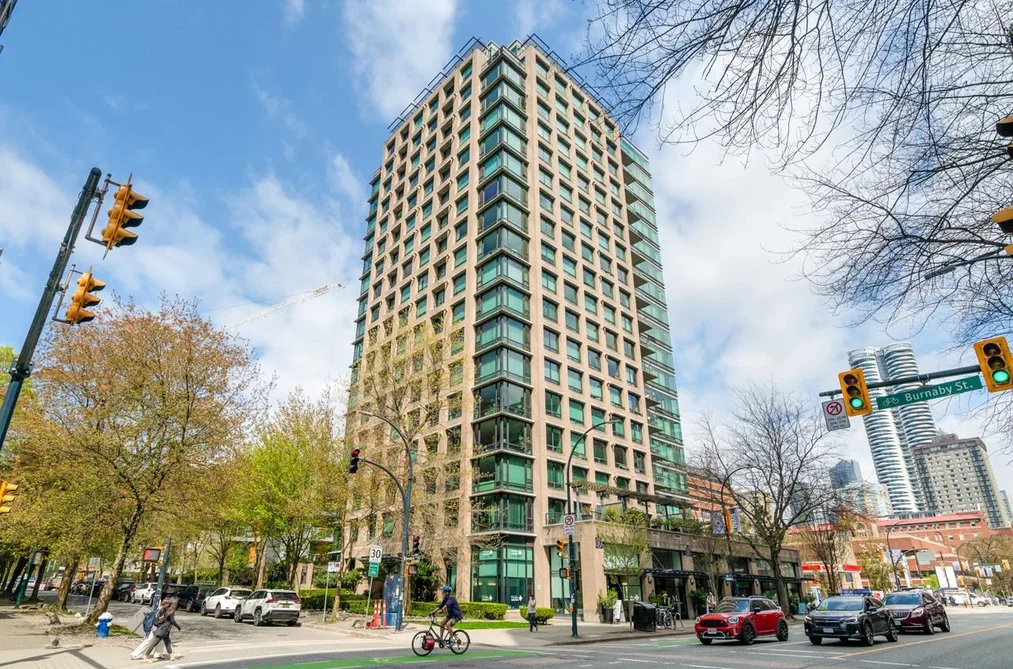 1301 1003 BURNABY STREET, Vancouver BC V6E 4R7, Vancouver BC — Residential for Sale - Photo 2