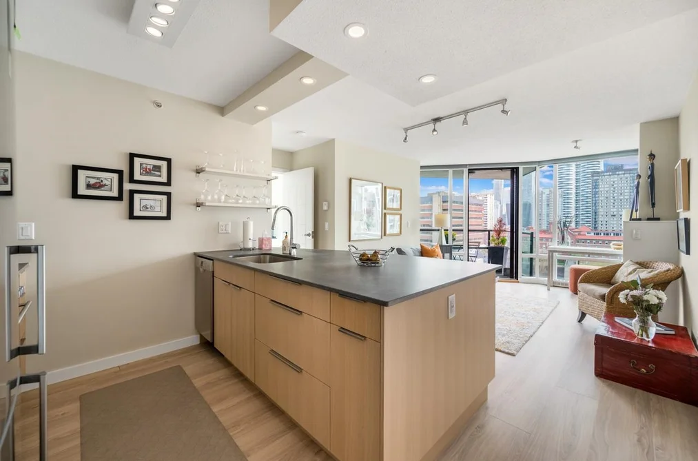 1301 1003 BURNABY STREET, Vancouver BC V6E 4R7, Vancouver BC — Residential for Sale - Photo 7