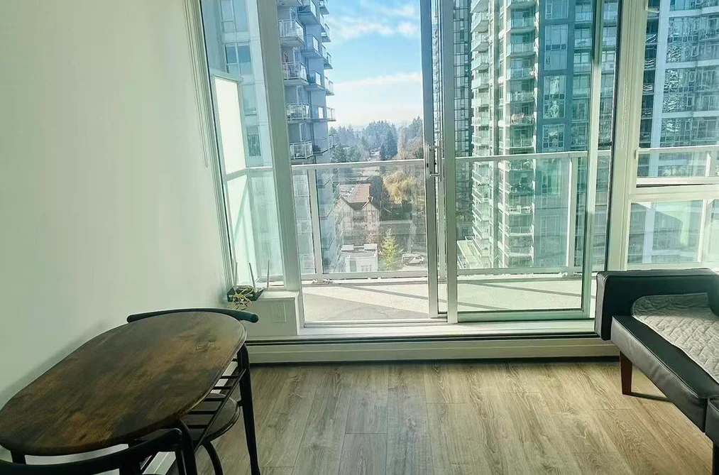 1301 13350 CENTRAL AVENUE, Surrey BC V3T 0S1, Surrey BC — Residential for Sale - Photo 2