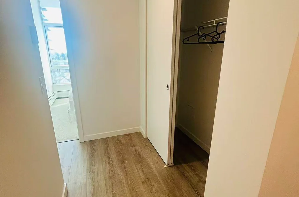 1301 13350 CENTRAL AVENUE, Surrey BC V3T 0S1, Surrey BC — Residential for Sale - Photo 4