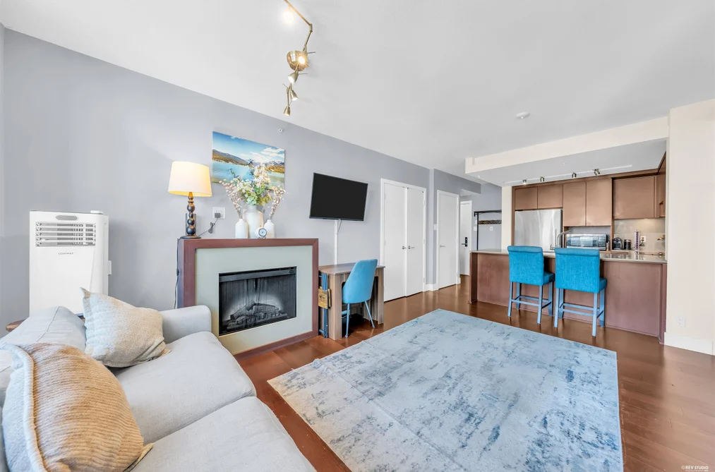 Condo for sale at 1301 158 W 13th Street North Vancouver British Columbia - MLS: R3158174