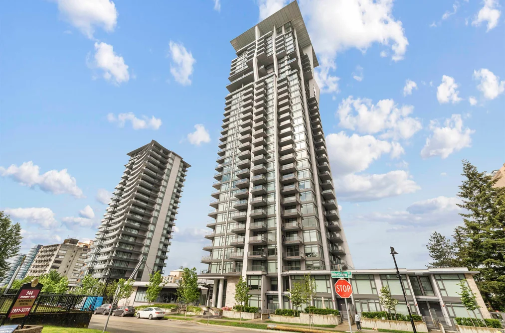 Condo for sale at 1301 450 Westview Street Coquitlam British Columbia - MLS: R3151231