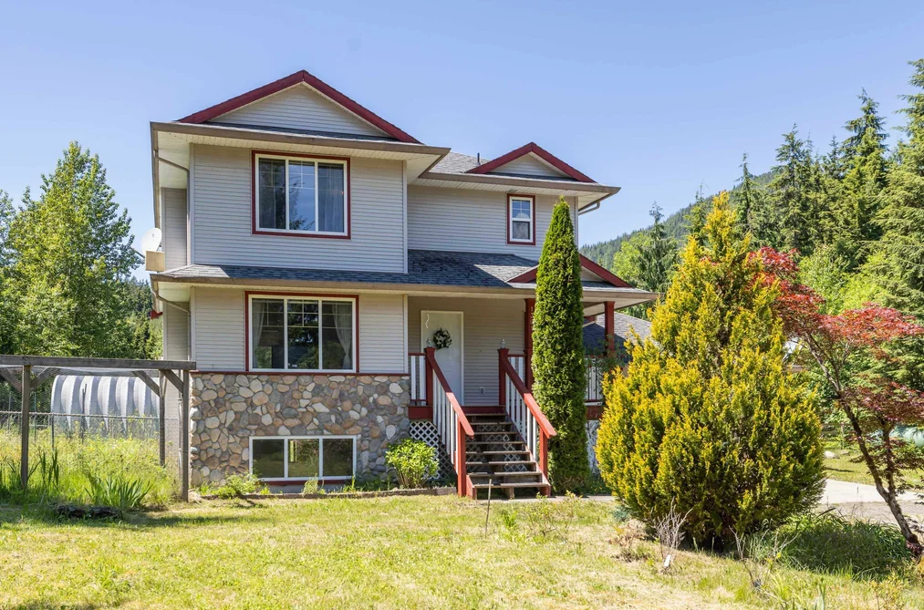 13011 SABO STREET, Mission BC V4S 1L6, Mission BC — Residential for Sale - Photo 2