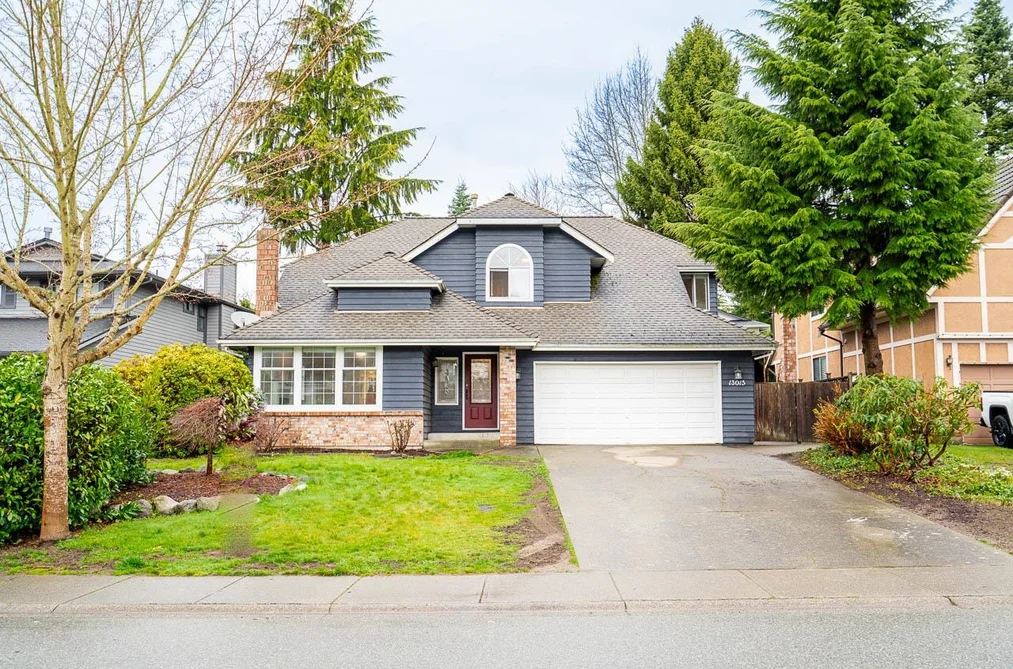 House for sale at 13015 Summerhill Crescent Surrey British Columbia - MLS: R3100555