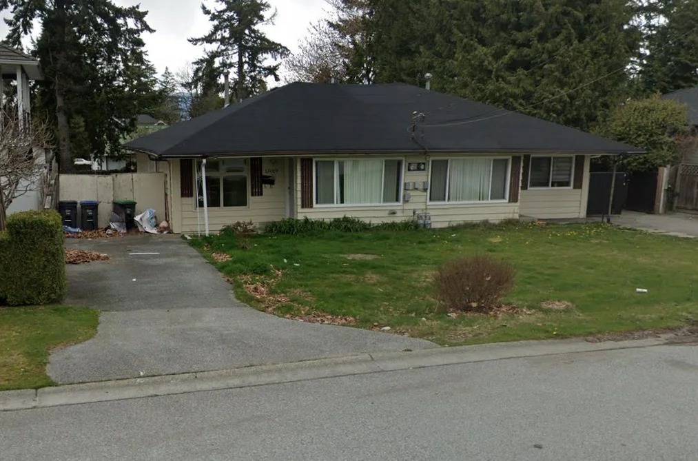 Duplex for sale at 13019-13021 106 Avenue Surrey British Columbia - MLS: R3052565